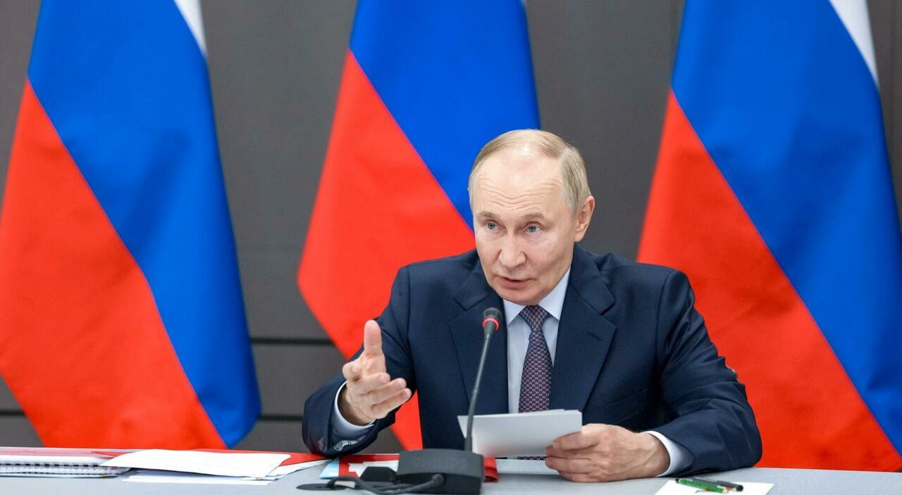 Ukraine War, Berlin: Moscow out of the boat flyed the German boat.Cremlin: 