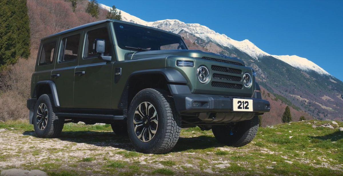 EMC 212, in Italia è arrivata una nuova auto offro: caratteristiche e prezzi -