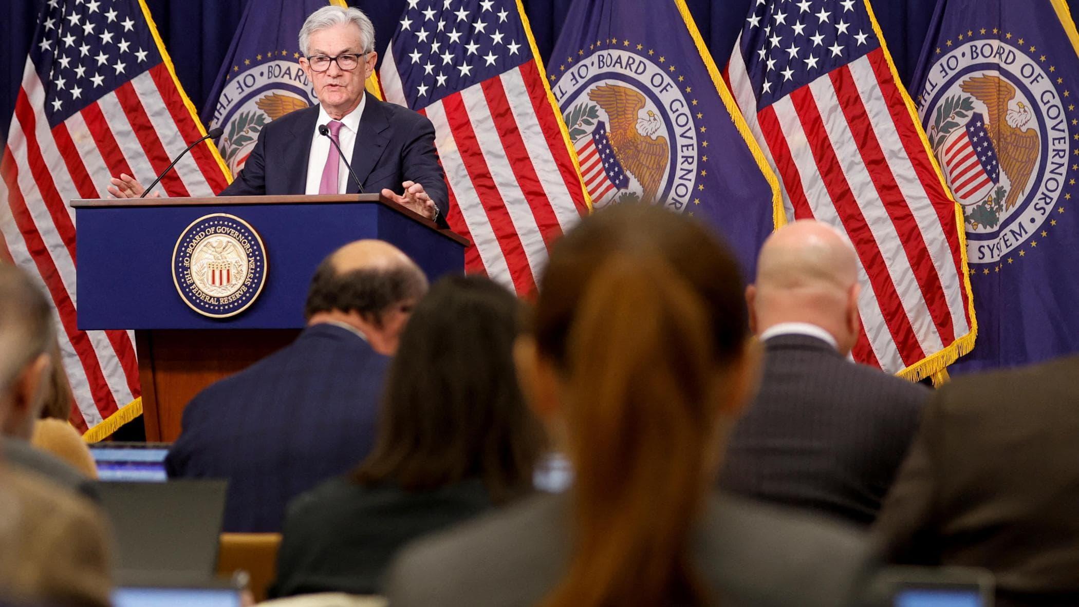 Powell risponde alle accuse di Trump.