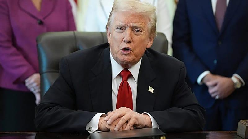 Negli Stati Uniti Trump ha promesso di pagare agli americani un dividendo di duemila dollari prelevati alla dogana