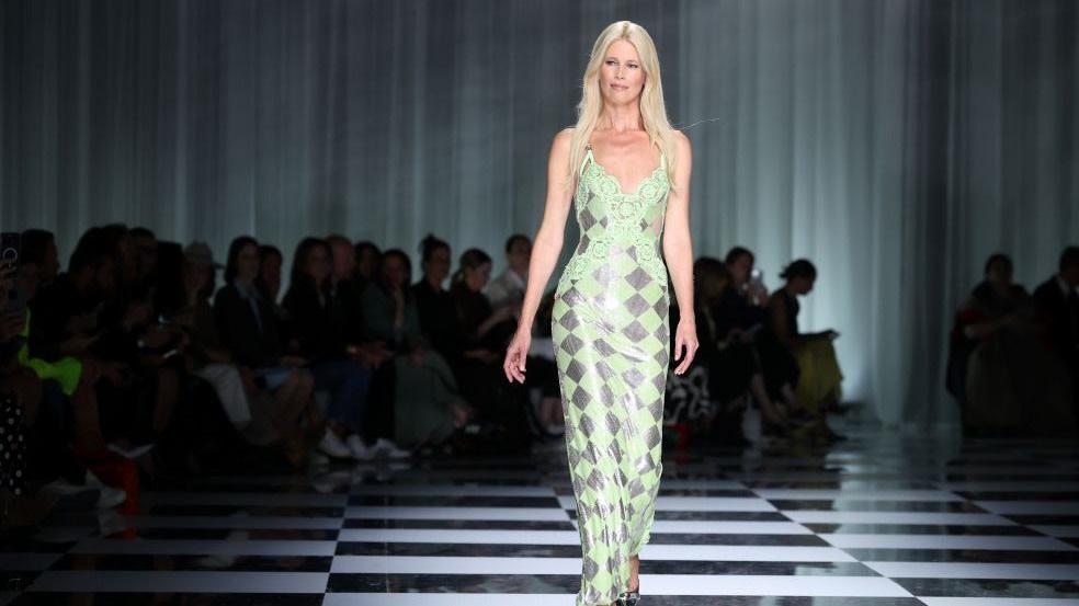 Super Model Claudia Shiffer 55 | MediaSet Infinity